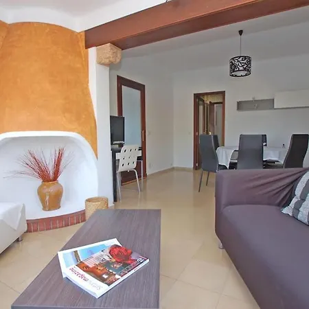 Familia Apartment